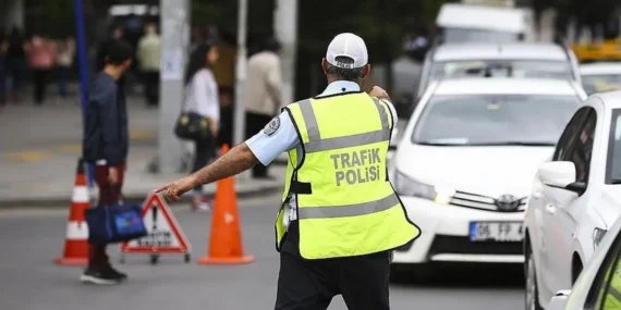 Trafik Denetimlerinde Çarpıcı Tablo: Bir Haftada 150 Binden Fazla Sürücü Radara Takıldı!