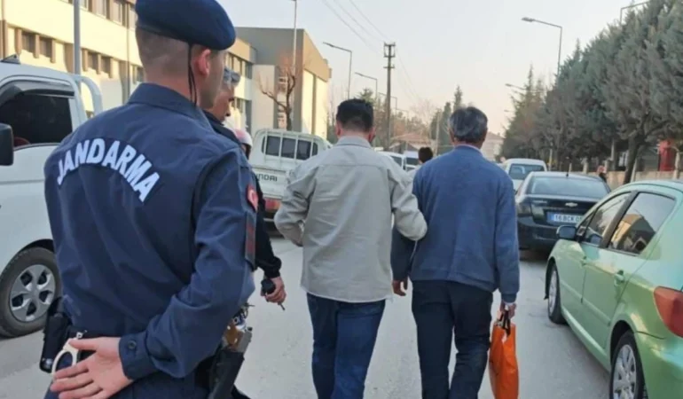 İBB’ye ‘Jandarma’lı Üçüncü Dalga Operasyonu: Emniyete Güvensizlik mi, Yeni Bir Taktik mi?