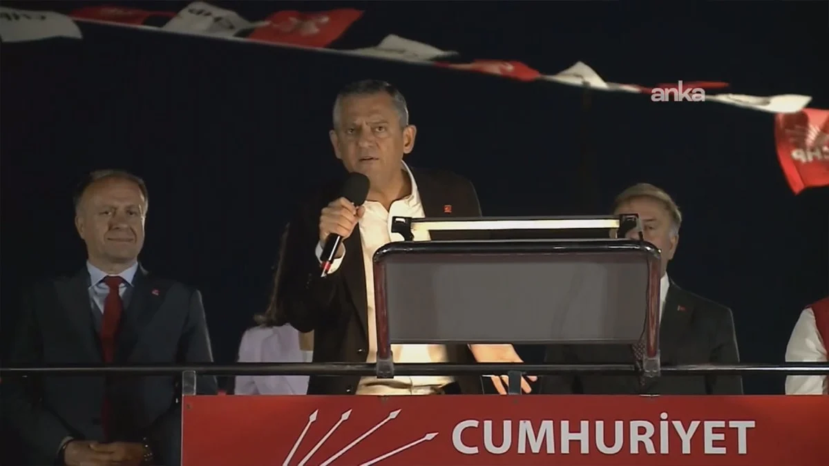 CHP Lideri Özgür Özel’den Telefon Yalanı ve Sandık Çağrısı