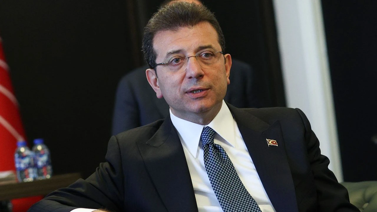 İmamoğlu’ndan Cezaevinden Kritik Ahmet Özer Mesajı: ‘Hukuk Katliamı’ Vurgusu!