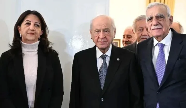 DEM Parti’den Beklenmedik Açıklama Geldi!