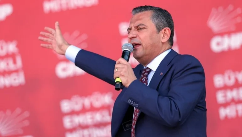 İmamoğlu İçin Ayaklanıyor! Özgür Özel’den Nefes Kesen Çağrı