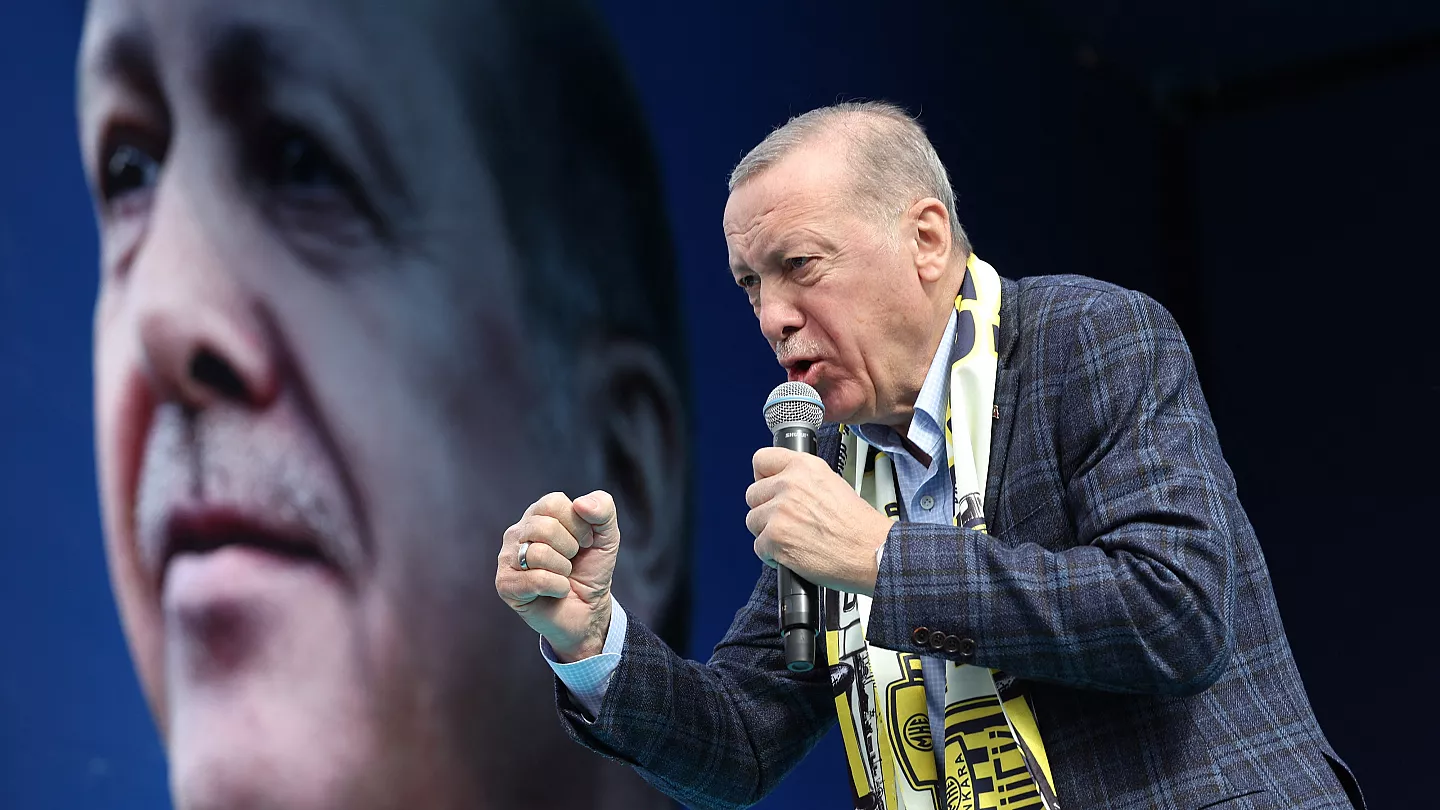 Erdoğan’ın ‘Yeni İktidar Oyunu’ Deşifre Oldu: DEM Parti Sinyali, Otoriter Rejim Riski ve Kritik Tarih!