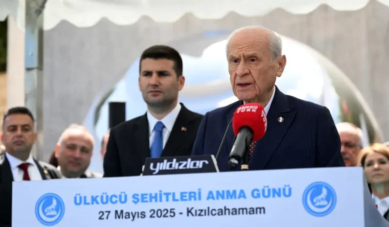 Devlet Bahçeli Ameliyat Sonrası İlk Kez Konuştu! Ülkücü Şehitler Anıtı’ndan Önemli Mesajlar Yükseldi