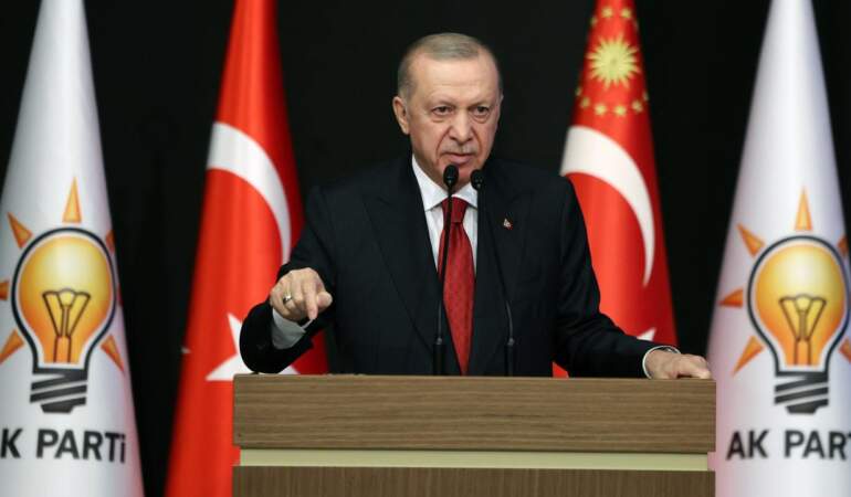 Erdoğan Duyurdu! Yeni Anayasa Çalışmaları BAŞLADI