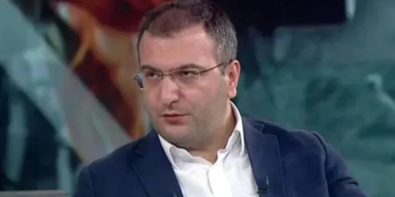 İBB’de ‘Yeni Operasyon’ İddiası! Yandaş Gazeteci Cem Küçük Sıradaki Hedefi Açıkladı
