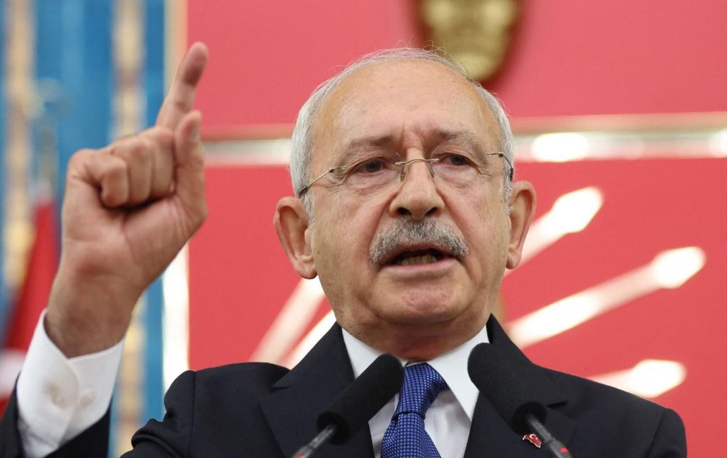 Kılıçdaroğlu’ndan Kritik Hamle, Diyarbakır Surlarında Tartışma Yaratan Pankartlar ve Eski Müftüden Şoke Eden Tehditler