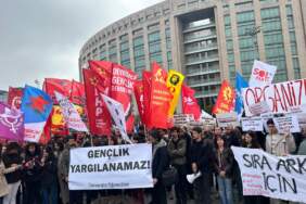 Saraçhane’de Tutuklanan İmamoğlu Destekçisi Gençler Hakim Karşısında! Kritik Dava Başladı…