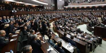 AKP Meclis Grup Yönetimi Belirlendi