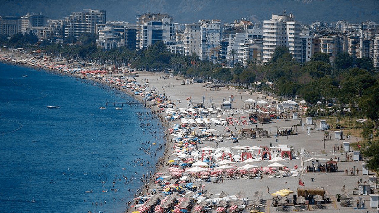 Antalya’da Deniz Turizminin Eksikliği Meclis Gündeminde
