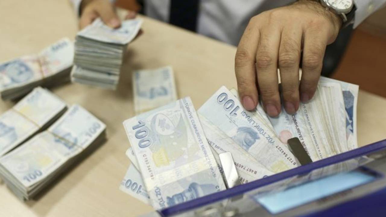 Asgari Ücrete Ara Zam Olacak mı? Uzmanı Net Oran Verdi, Olacaksa Bu Rakam Olacak