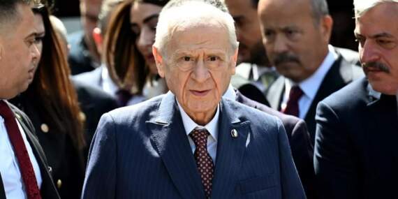 Bahçeli Partilileriyle Bir Araya Geldi