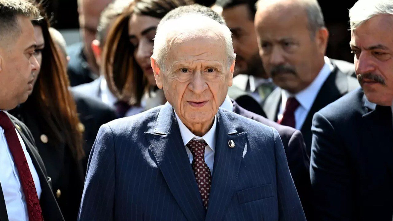 Bahçeli Partilileriyle Bir Araya Geldi