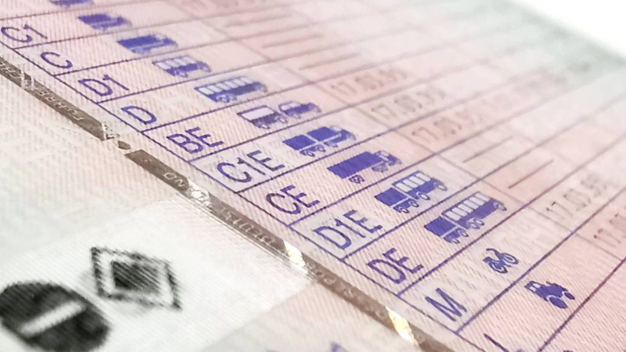 Bakan Ali Yerlikaya Yeni Uygulamayı Duyurdu: Bunu Yapan Ehliyetini Rüyasında Görecek