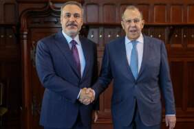 Bakan Fidan ile Bakan Lavrov’dan Kritik Zirve! O İsimleri Suçladı, ‘Savaşın Bitmesini İstemiyorlar’