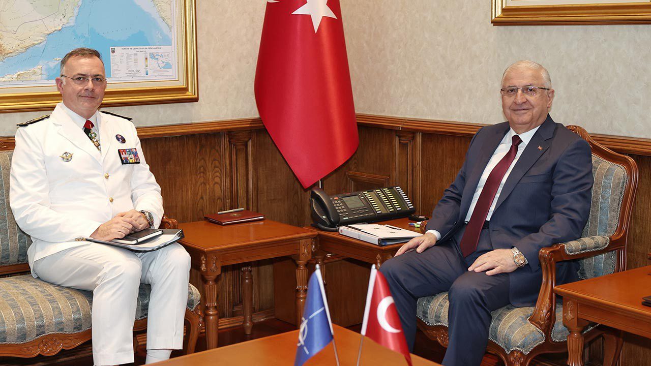 Bakan Güler, NATO Müttefik Dönüşüm Yüksek Komutanı Vandier’i ile Görüştü