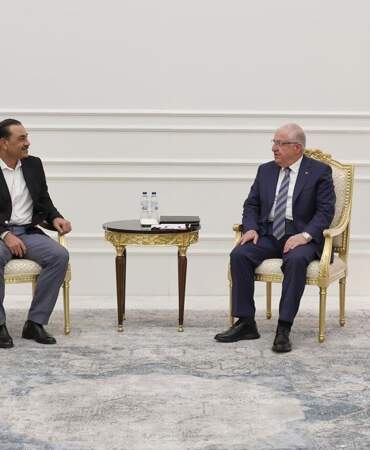 Bakan Güler, Pakistan Kara Kuvvetleri Komutanı Munir ile Görüştü