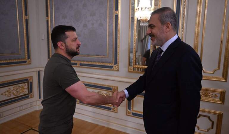 Bakan Hakan Fidan Ukrayna’da Zelenskiy ile Görüşecek