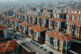 Bu Evler Yarı Fiyatına Satılıyor! Elini Çabuk Tutan 1 Milyon Liraya Tapuyu Kapıyor