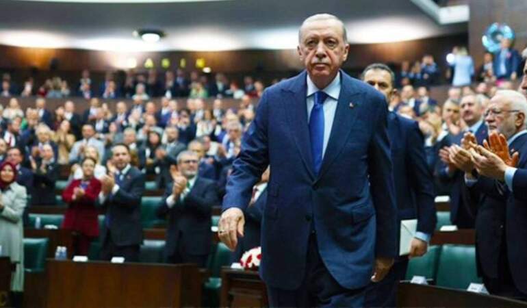 Cumhurbaşkanı Erdoğan Yeniden Aday Olacak mı? İşte Kulislerde Konuşulanlar…