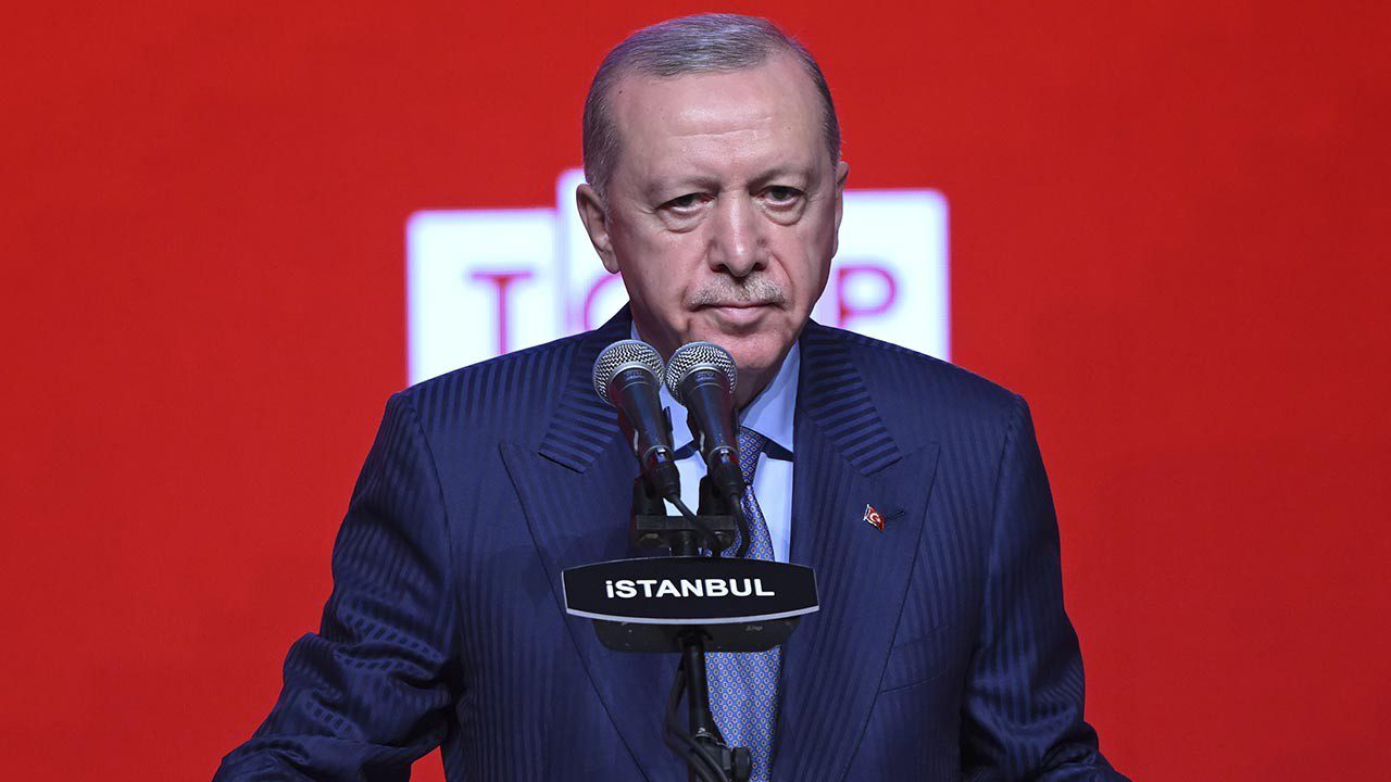 Cumhurbaşkanı Erdoğan’dan Kritik Mesajlar: Ülkemiz Önünde Yeni Bir Sayfa Açılacak