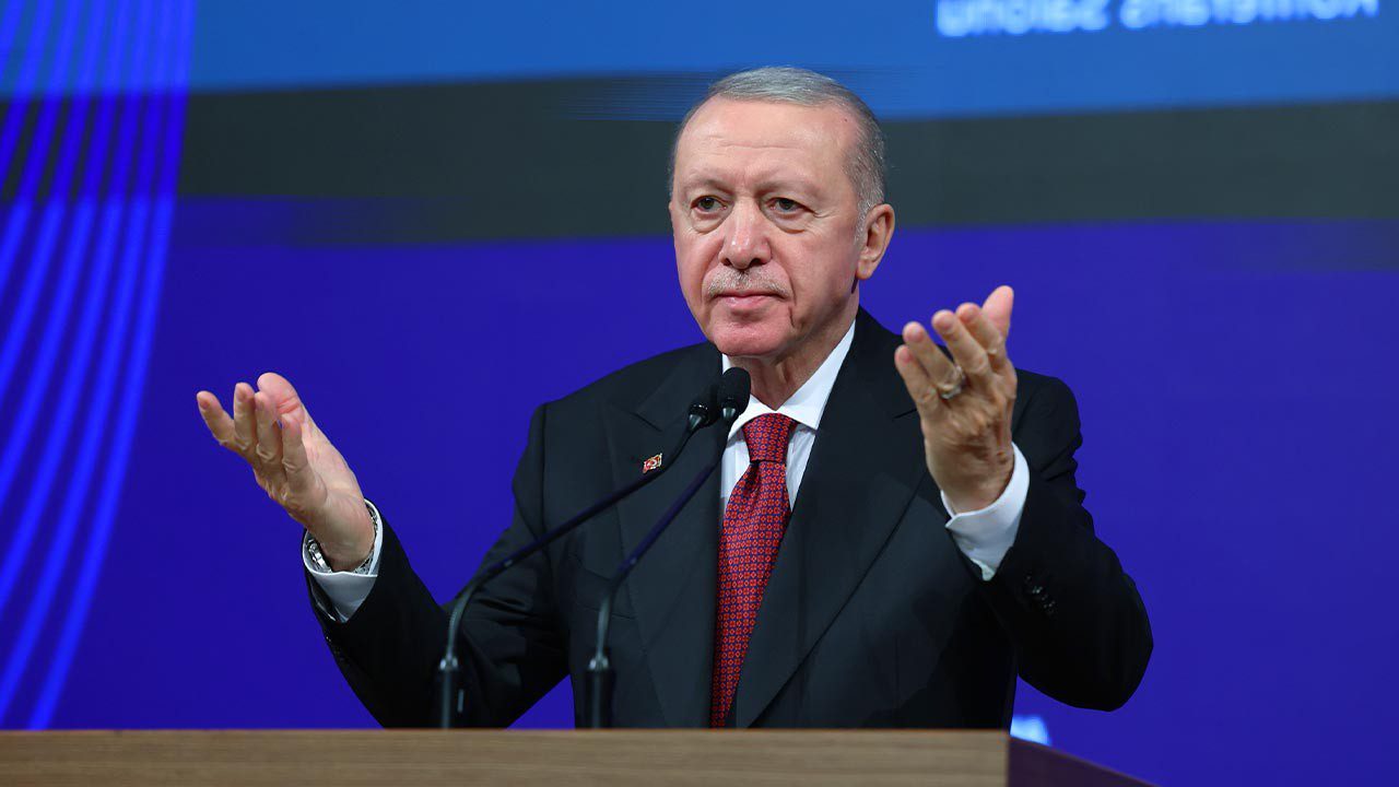 Cumhurbaşkanı Erdoğan’dan Yeni Anayasa Çıkışı: Yeniden Aday Olacak mı?