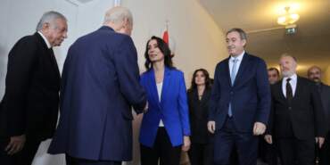 Bahçeli Kapıda Karşıladı, DEM Parti-MHP Görüşmesi Sona Erdi