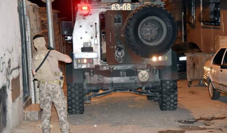 ‘Dur’ İhtarına Uymadı, Polisle Çatıştı! Özel Harekat Ekipleri Devreye Girdi, Vurularak Yakalandı