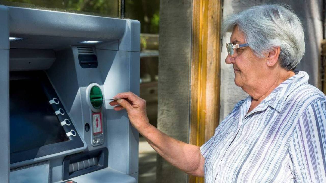 Emekli Maaşlarında Zaman Aşımı Uyarısı! Paranızın Yanmaması için Bu Süreye Dikkat