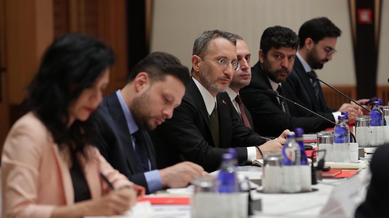 Fahrettin Altun, Bakanlık Basın Müşavirleriyle Bir Araya Geldi