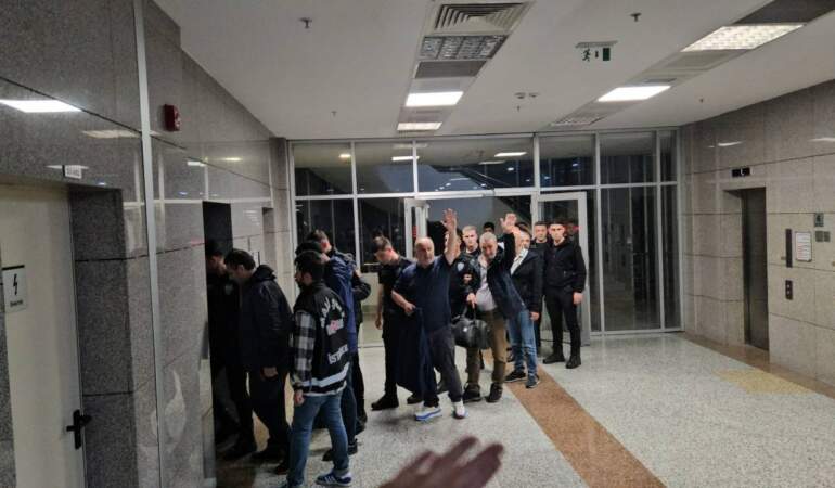 İBB’ye 5. Dalga Operasyonda 25 Tutuklama