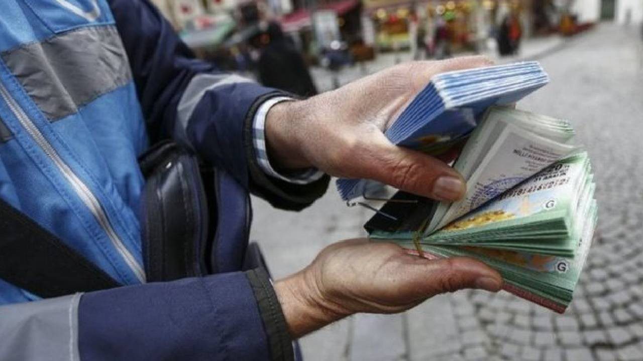 İki Kez Büyük İkramiyeyi Kazandı, Tekrar Milyoner Oldu: Böyle Şans Ne Görüldü Ne Duyuldu! Servetine Servet Kattı