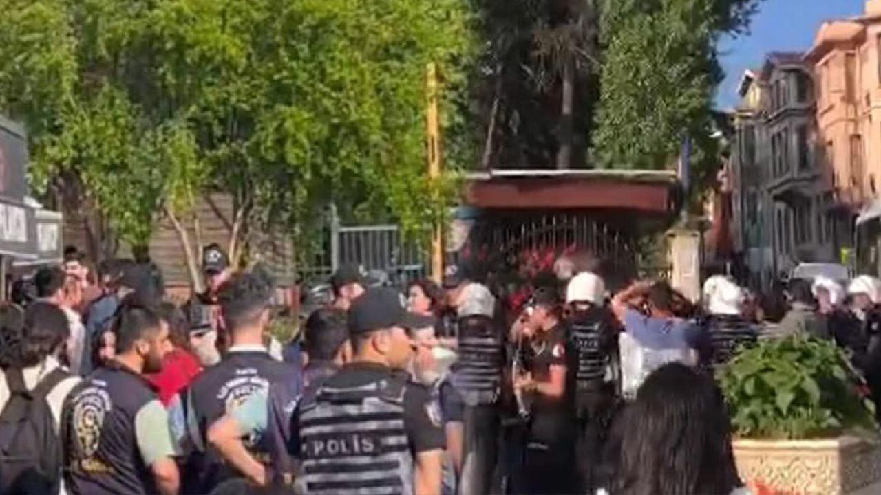 İstanbul Üniversitesi’nde ‘Gezi’ Anmasına Polis Müdahalesi! Çok Sayıda Öğrenciye Gözaltı