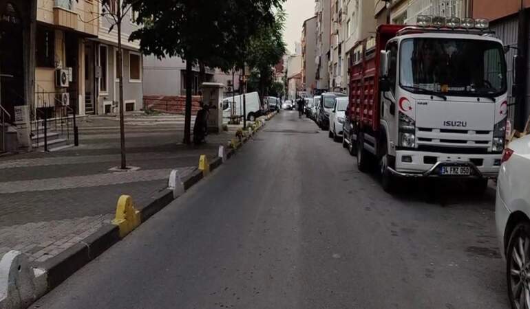 İstanbul’da Dehşete Düşüren Olay! Anne ve Babasını Bıçakladı