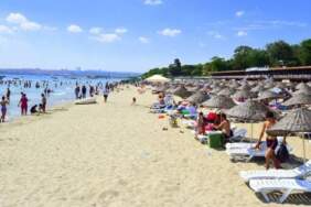 İstanbul’da Denize Girilebilecek En Temiz Plajlar Belli Oldu: Suyu Cam Gibi, Denizi Çarşaf Gibi