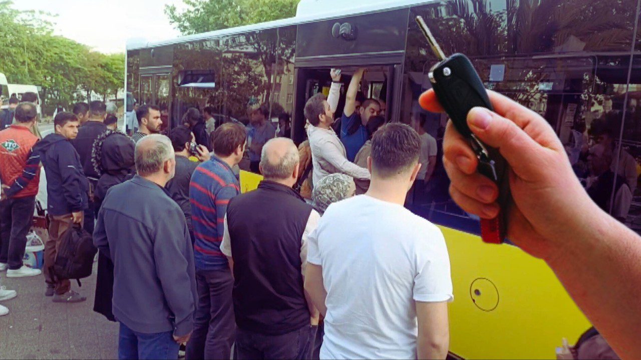 İstanbul’da Yola Çıkacaklar Dikkat: Halk Otobüsleri Kontak Kapattı, Duraklarda Kuyruk Oluştu