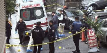 İstanbul’un Göbeğinde Kanlı Pusu! 28 Yaşındaki Gence Kurşun Yağdırdılar