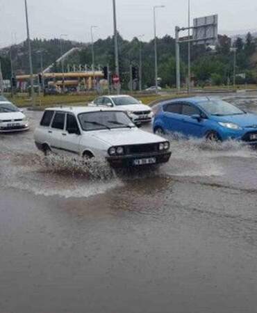 Karabük’ü Sağanak Vurdu! Hayat Felç Oldu