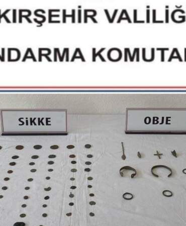 Kırşehir’de Tarihi Eser Operasyonu! Onlarca Obje Ele Geçirildi