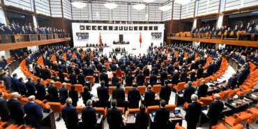 Kuaför, Lokanta, Düğün Salonu… Esnaflardan Telif Hakkı Talep Edilmesi Meclis Gündeminde