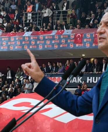 Yavaş da Aday Olamazsa CHP’nin Yol Haritası Ne? Özgür Özel Canlı Yayında Açıkladı