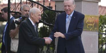 Bahçeli’den ‘Tekrar Aday Olma Derdim Yok’ Diyen Cumhurbaşkanı Erdoğan’a: Yolundan Caymaya Hakkın Yok