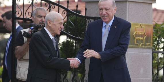 Bahçeli’den ‘Tekrar Aday Olma Derdim Yok’ Diyen Cumhurbaşkanı Erdoğan’a: Yolundan Caymaya Hakkın Yok