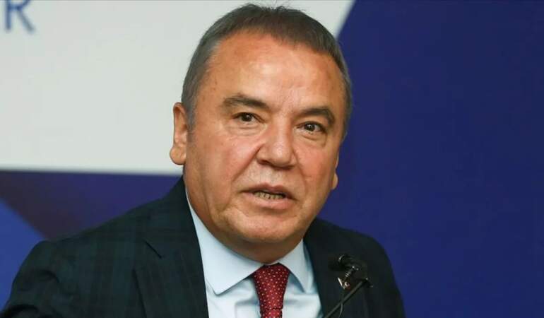 Muhittin Böcek’ten Korkutan Haber! Anjiyo Oldu, İşte Sağlık Durumu