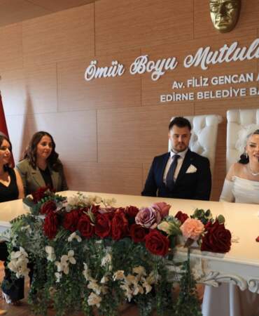 Nikah Salonlarında ‘25.05.2025’ Yoğunluğu