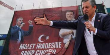 Özgür Özel’den Bursa’da Kritik Mesajlar: ‘Artık Kale Siyaseti Geride Kaldı’