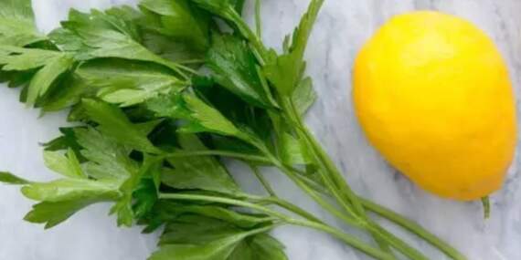 Sabah Aç Karnına Maydanoz ve Limon Tüketmenin Şaşırtan Faydası: 15 Gün İçmek Yetiyor