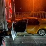 Sakarya’da Korkunç Kaza! Kamyonete Ok Gibi Saplandı