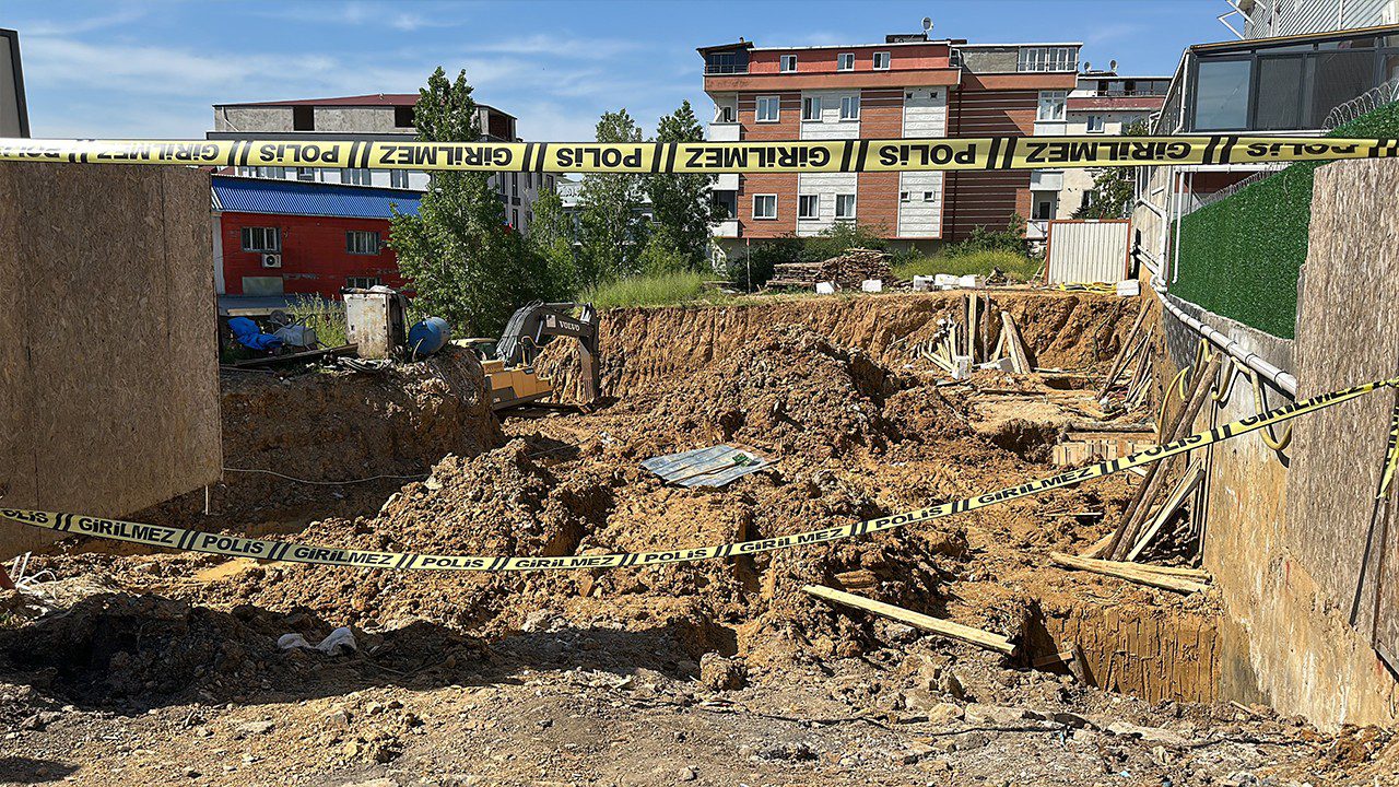 Sancaktepe’de İnşaat Alanında Göçük! 3 İşçi Hastanelik Oldu