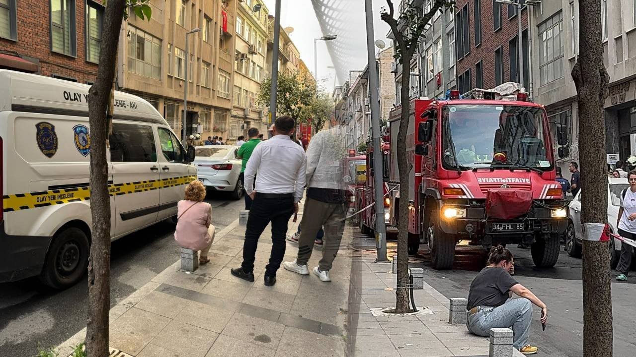 Şişli’de Yangın Faciası! 80 Yaşındaki Kadın Can Verdi